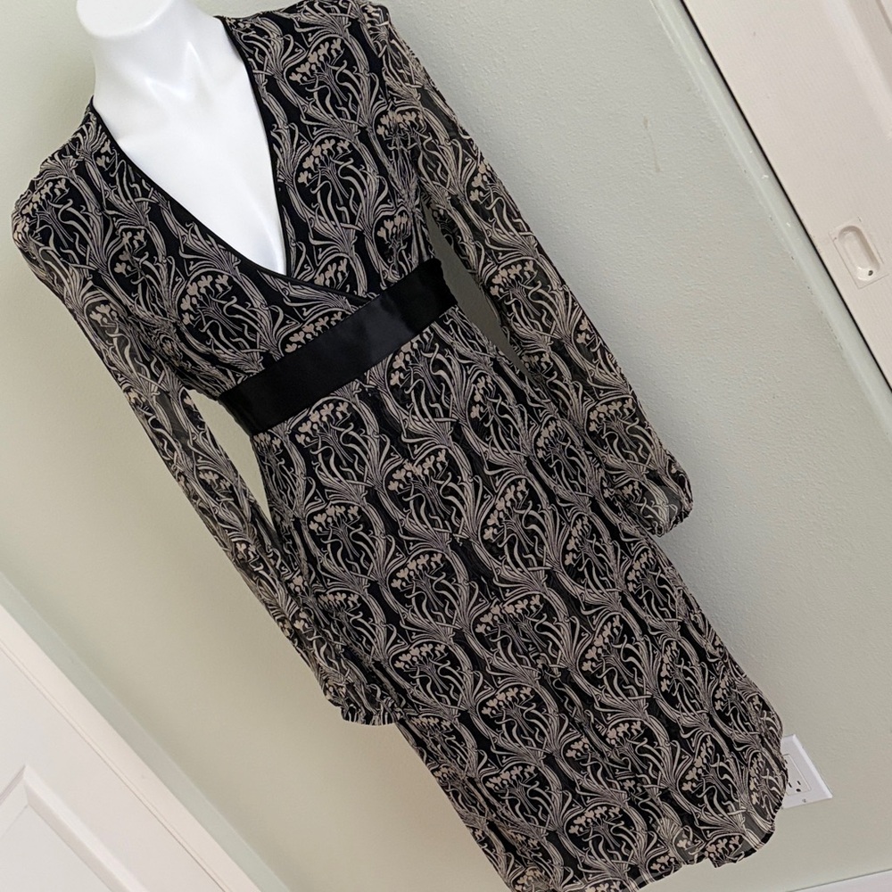 INC International Concepts Black and Cream Long Sleeve Dress